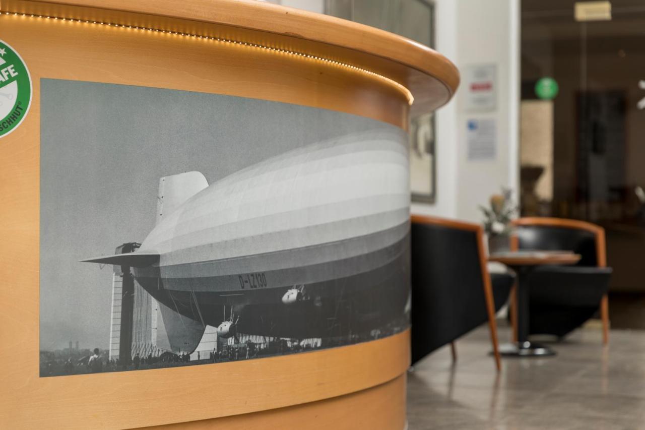 Hotel Zeppelin - Das Original Friedrichshafen Bagian luar foto